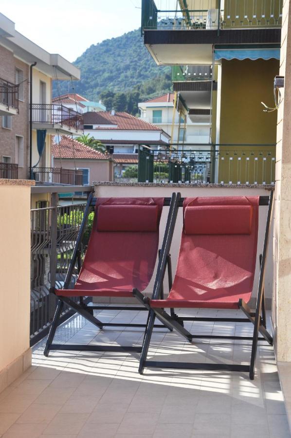 Viale Repubblica 307 6 Lejlighed Pietra Ligure Eksteriør billede